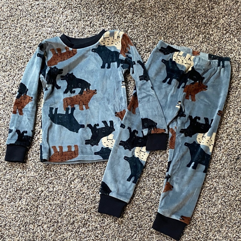 Cozy Winter or Christmas Pajamas 2T